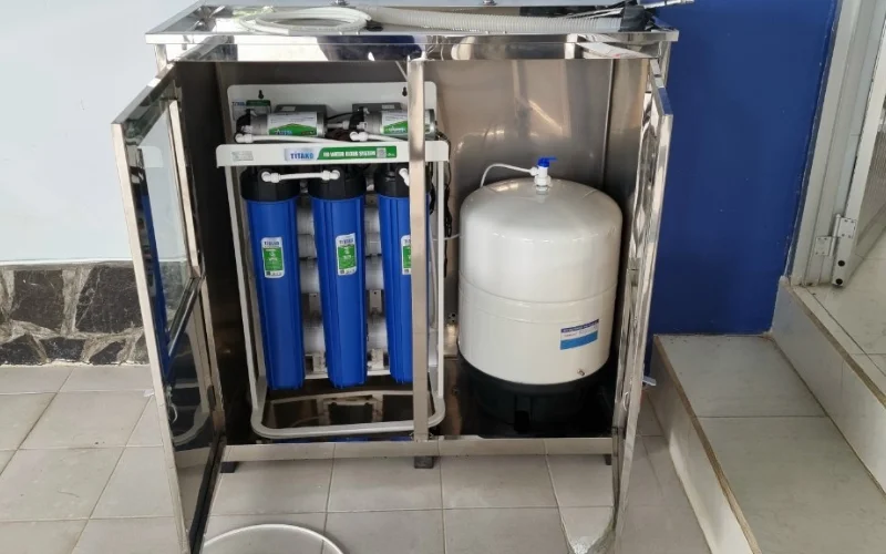 Bàn giao hệ thống lọc nước uống tại trường tiểu học Thái Sơn