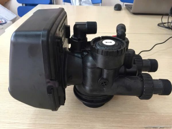 Van tự động Clack WS1.25EI 