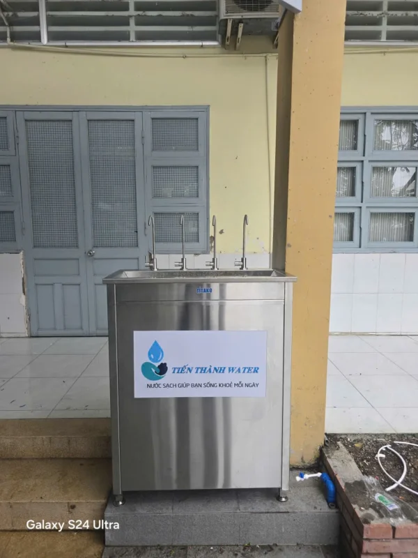 Bàn giao hệ thống lọc nước RO 500L tại trường học tỉnh Tiền Giang