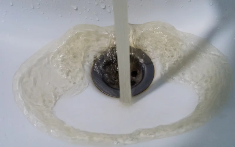 Nước sinh hoạt bị ô nhiễm, ảnh hưởng đến sức khỏe