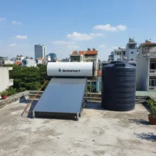 Phối cảnh máy nước nóng Solahart 180L lắp đặt tại sân thượng