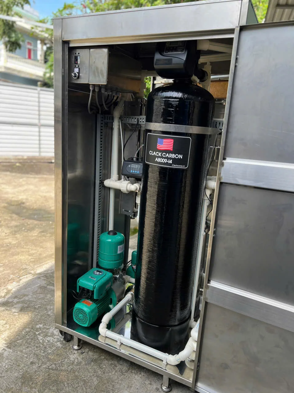 2 bơm tăng áp hoạt động luân phiên