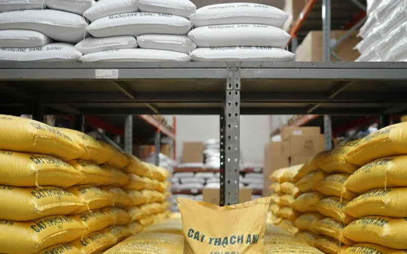 Kho hàng phong phú