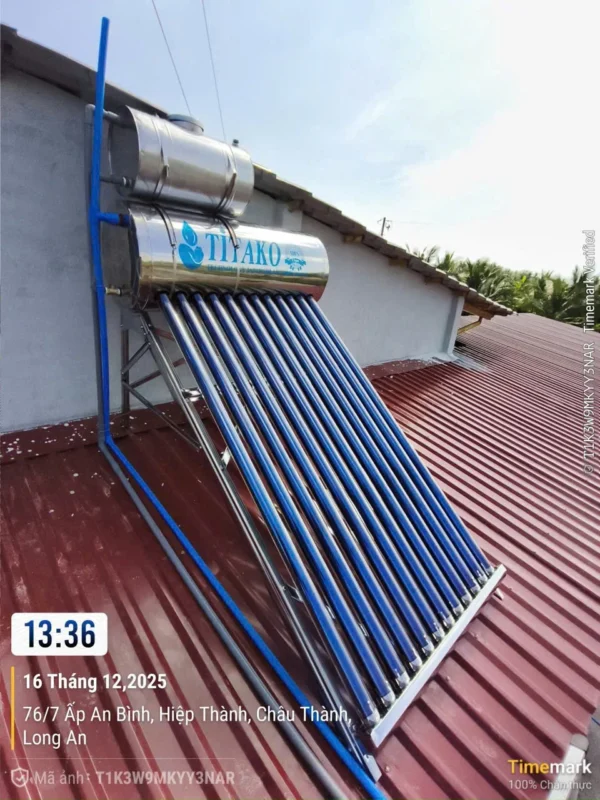 Máy nước nóng năng lượng mặt trời dạng ống chân không