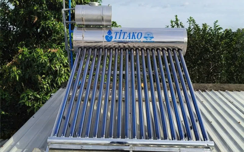 Máy nước nóng năng lượng mặt trời là gì?