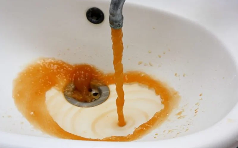 Tại sao cần bắt buộc sử dụng vật liệu lọc cho nước giếng khoan