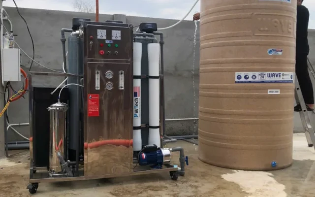 Bàn giao hẹ thống lọc nước RO 500L/H tại giao xứ Đông Hòa, Long An