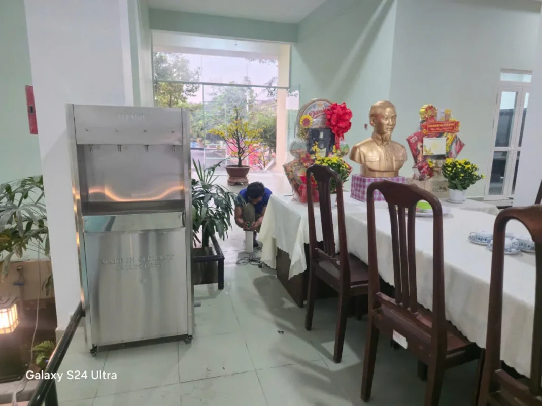 Lắp đặt máy lọc nước uống trực tiếp tại UBND huyện Nhà Bè 